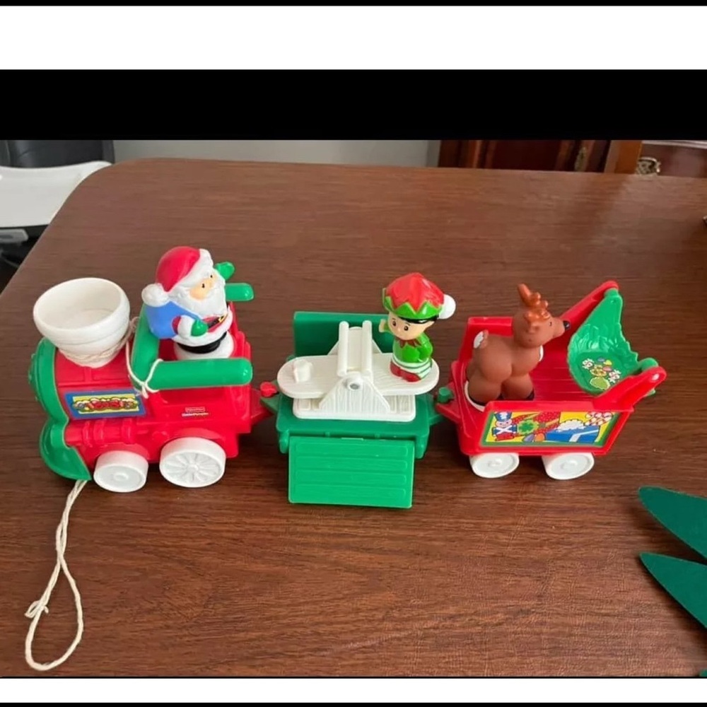Fisher-Price Little People Musical Christmas Train